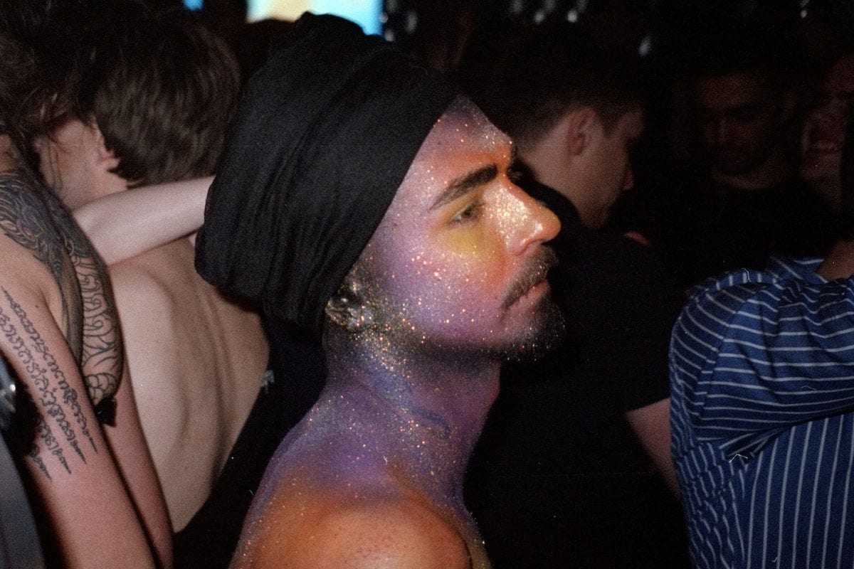 loshadka-lgbt-moscou-antidote