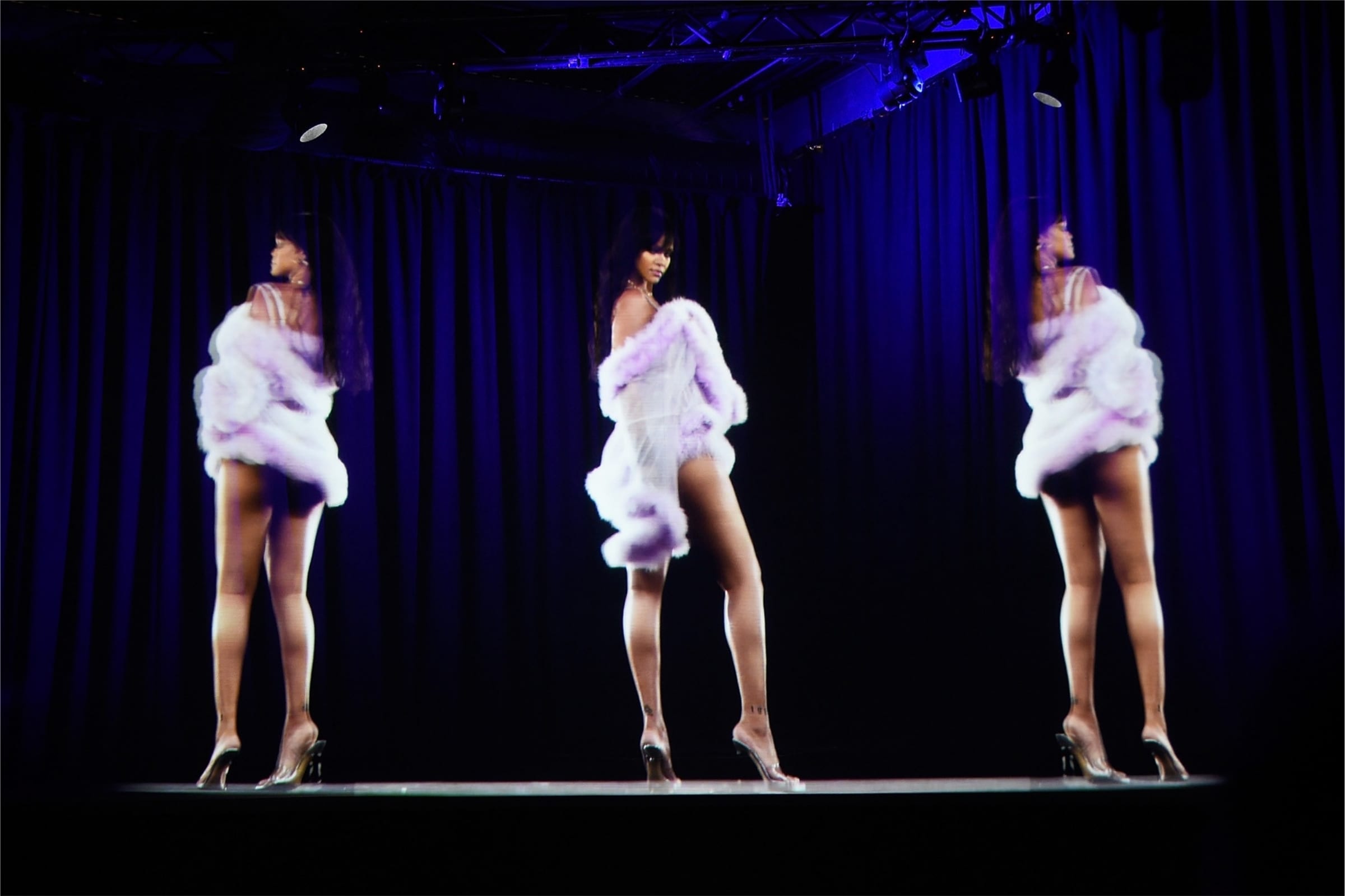 home-rihanna-savage-fenty-hologram-magazine-antidote-2