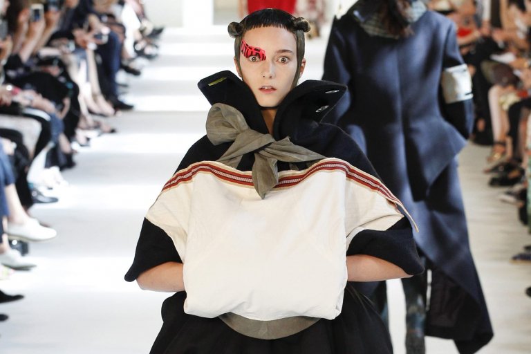 En images : 20 ans de mode par Martin Margiela