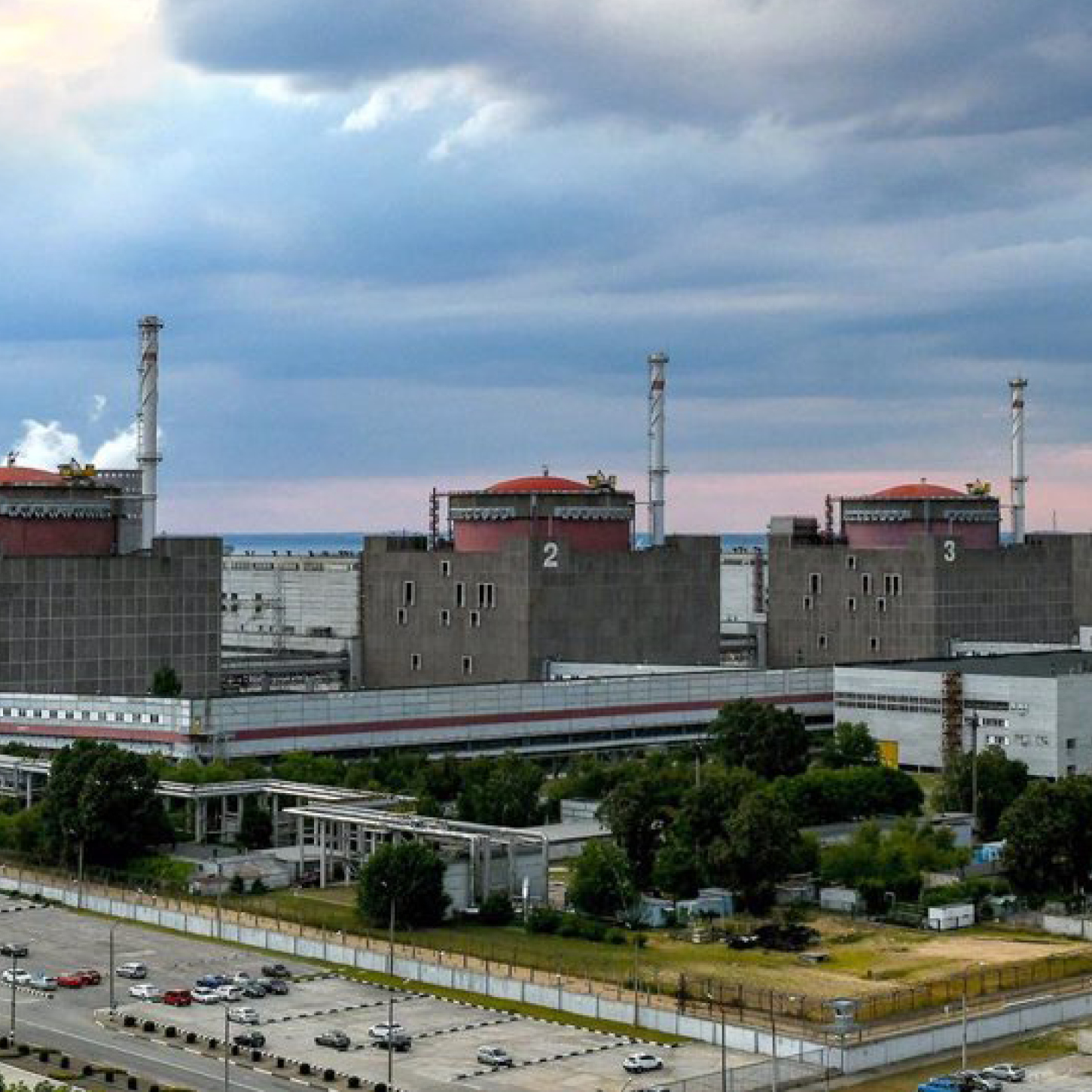 Située à Zaporijia En Ukraine, La Plus Grande Centrale Nucléaire D 