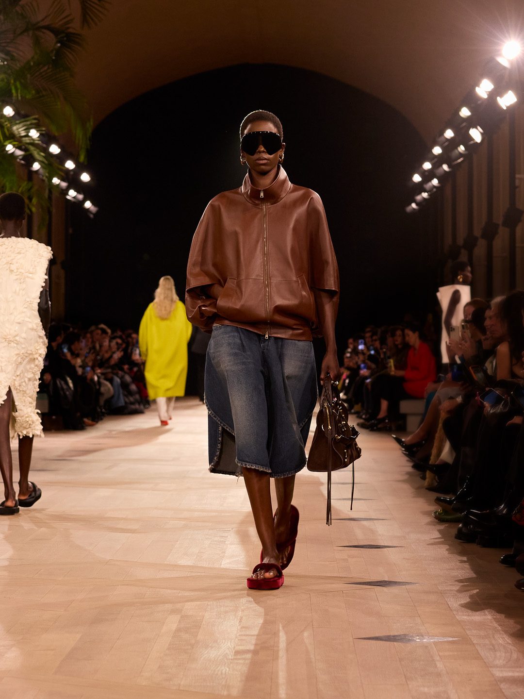 BALENCIAGA SUMMER 26 LOOK IMAGES_BALENCIAGA SUMMER 26 LOOK 31_AGEL