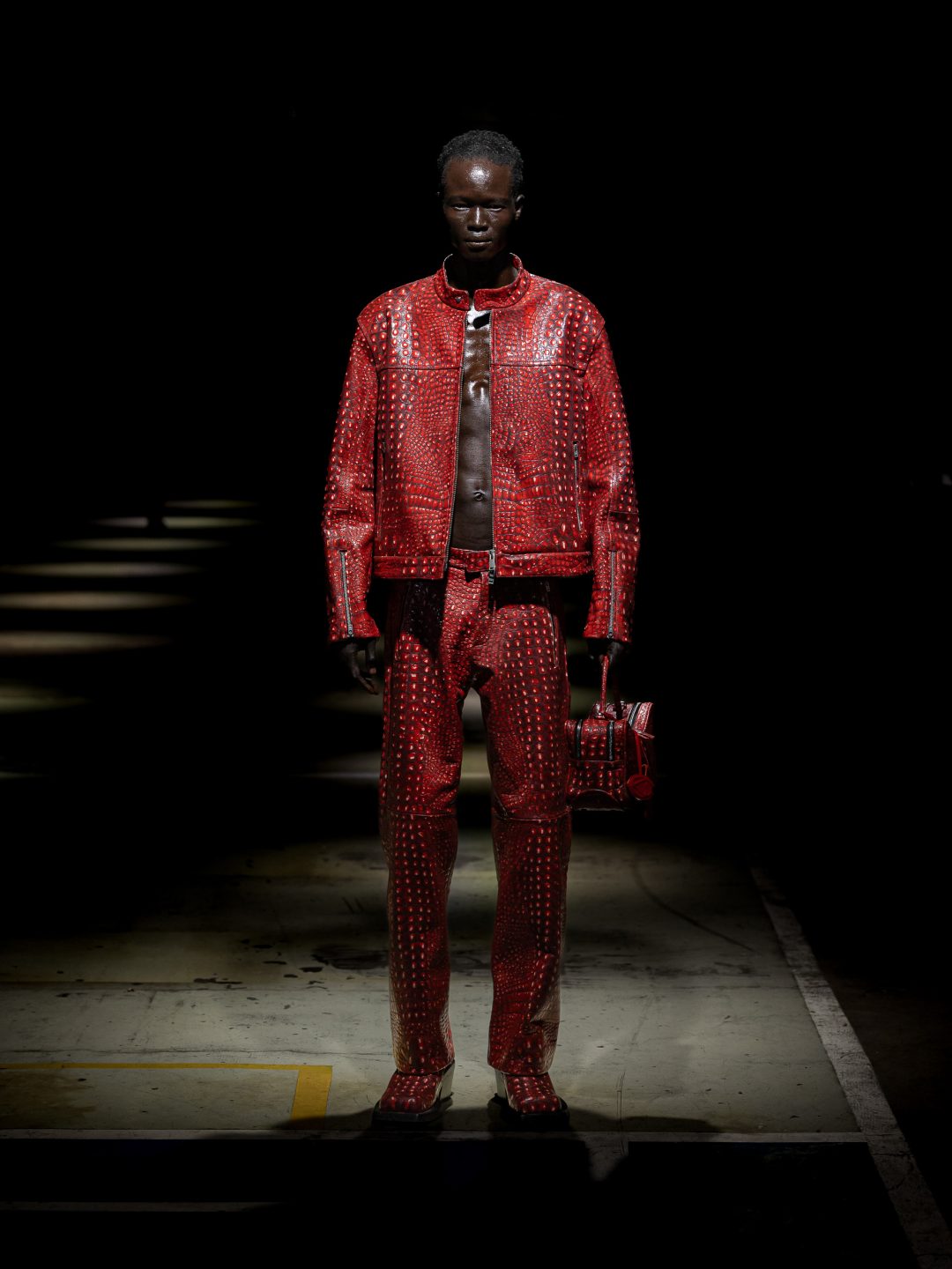 Camperlab_ss26_runway_IG_look14