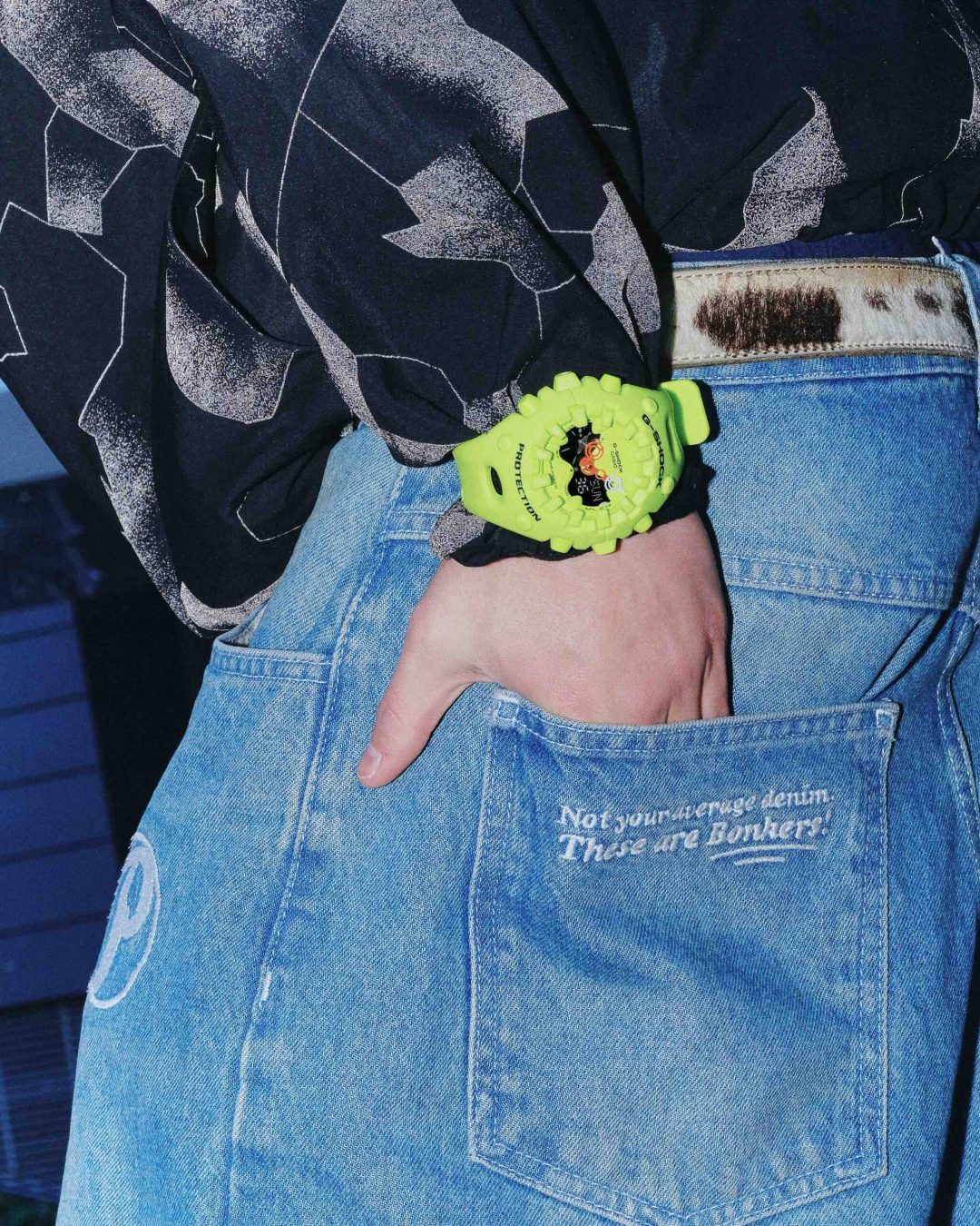 Copy of Copy of dpt_G-SHOCK7012 GA-V01 styling cut_15-04-2025embargo_14-07-2025expiry２