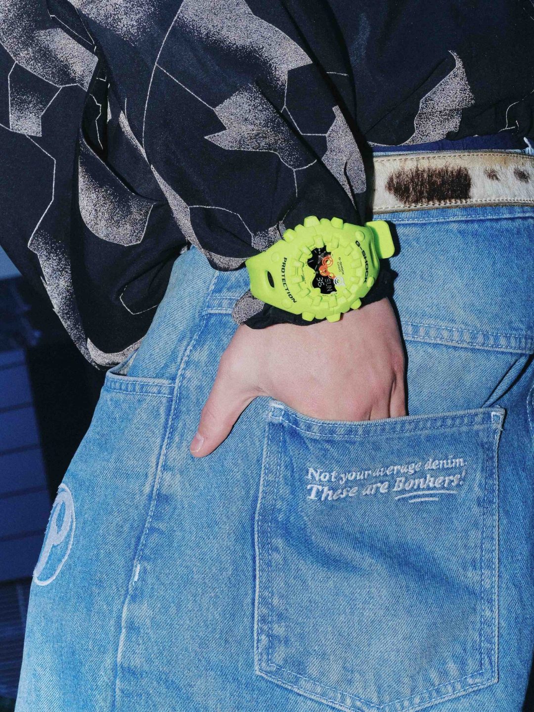Copy of Copy of dpt_G-SHOCK7012 GA-V01 styling cut_15-04-2025embargo_14-07-2025expiry２