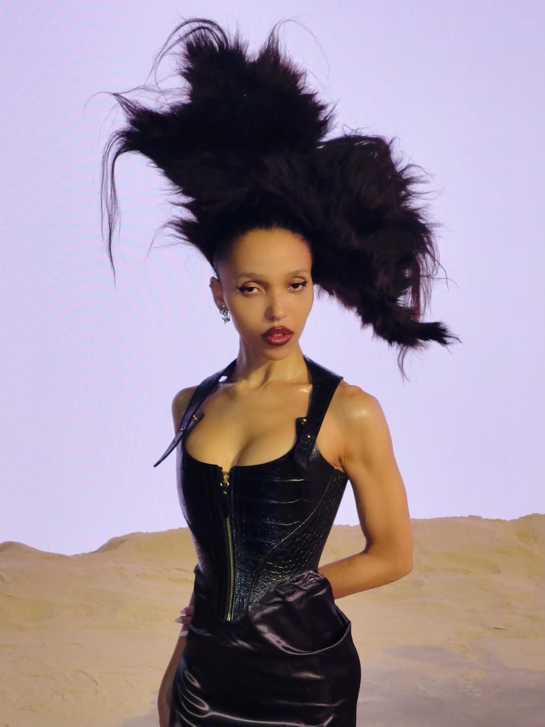 Hair-furlikelook5forHardMVfkatwigsMakeupcatalinasartor_StylingbillylobosStyli