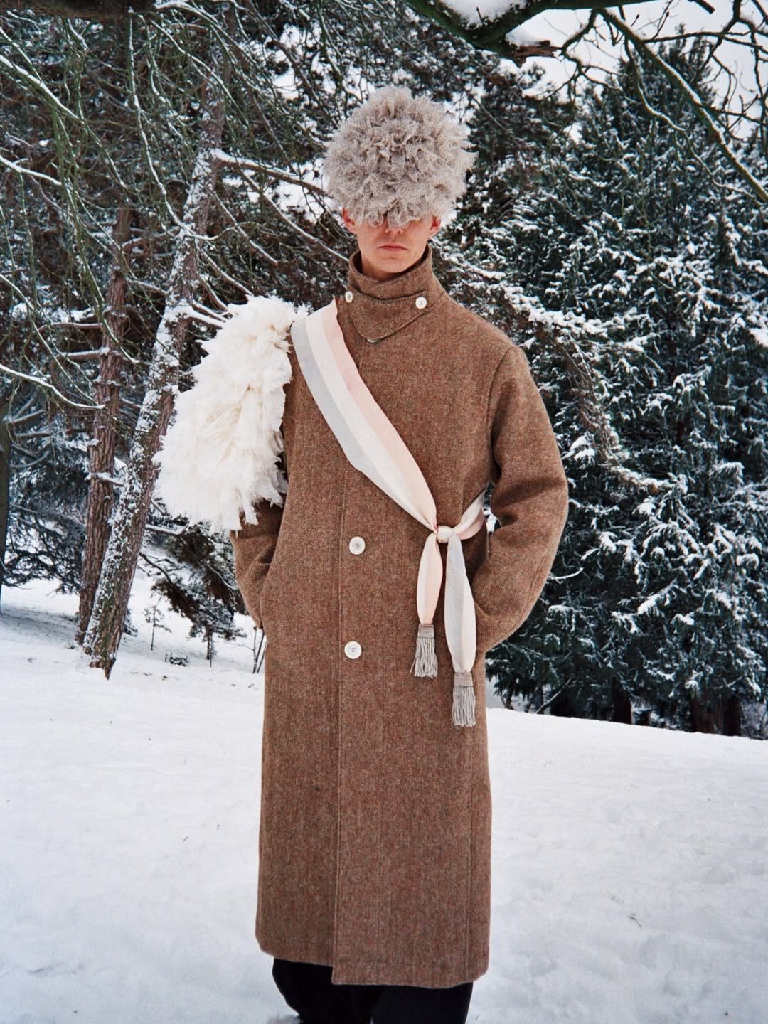 LA CAGE FW26 CAMPAIGN « THE WANDERER »Photo @_victoria_baia & @frontalattack (1)