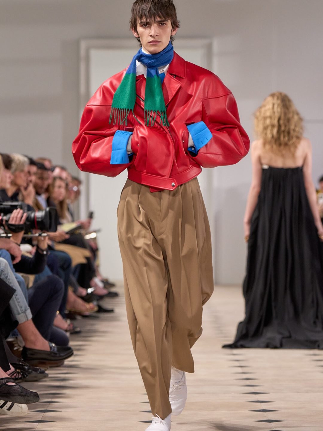 Look 27