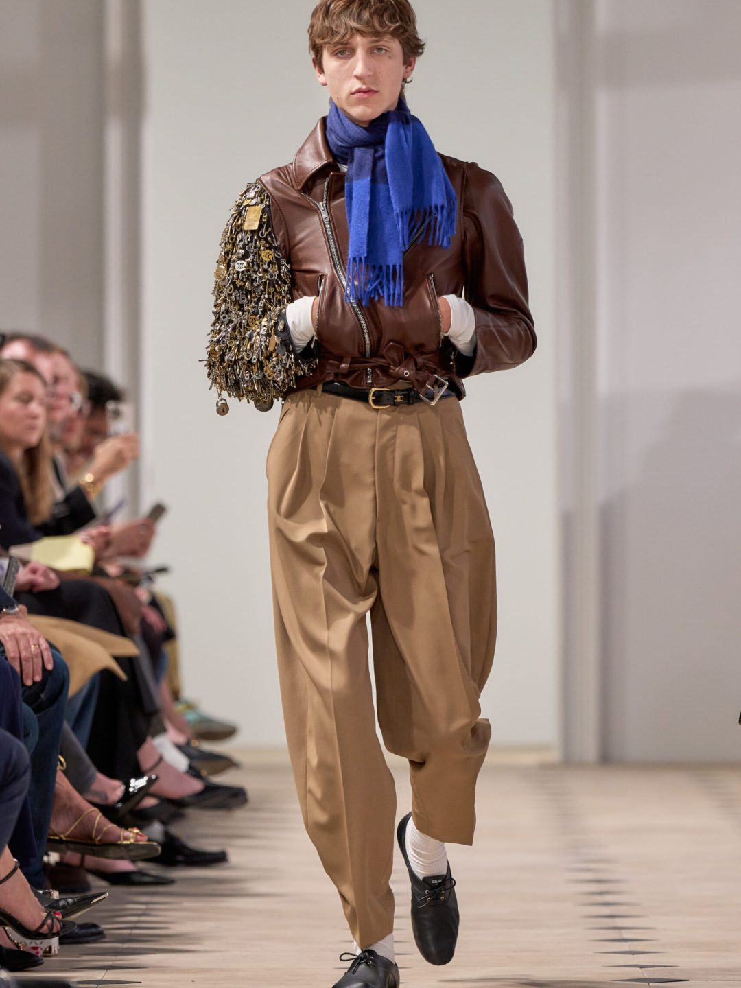 Look 41