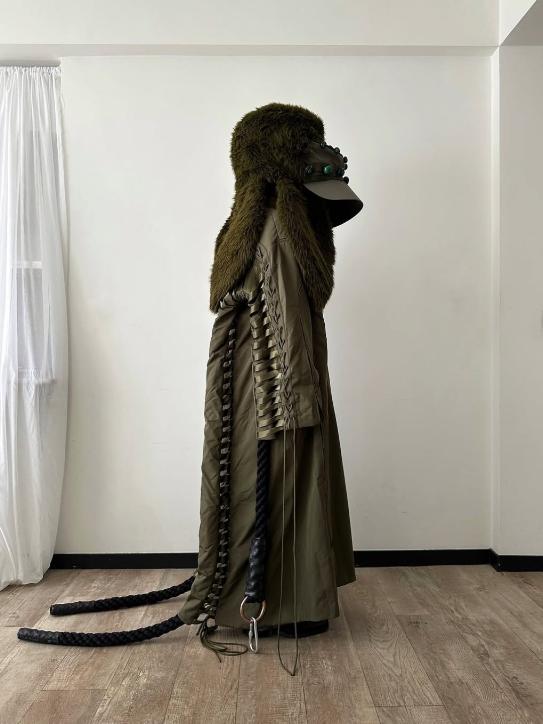 Military coat and LeiFeng hat Model @r0tn.ch.1ld #fashion #fashiondesigner #fashiondesign #1gran