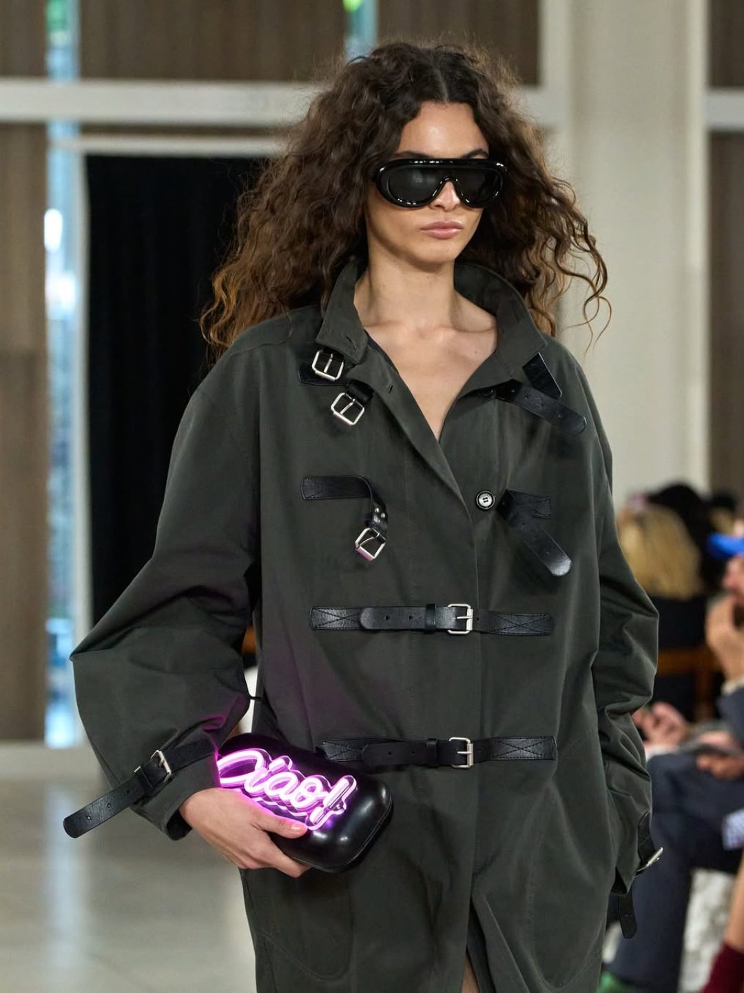 Moschino Spring-Summer 2026 “Collezione 06” by Adrian Appiolaza.#MoschinoSS26#Collezione06 (7)