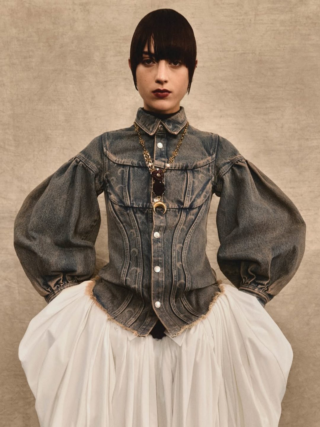 Pour l’automne–hiver 2026, Marine Serre dévoile « The Grace of Time », une collection conçue com (4)