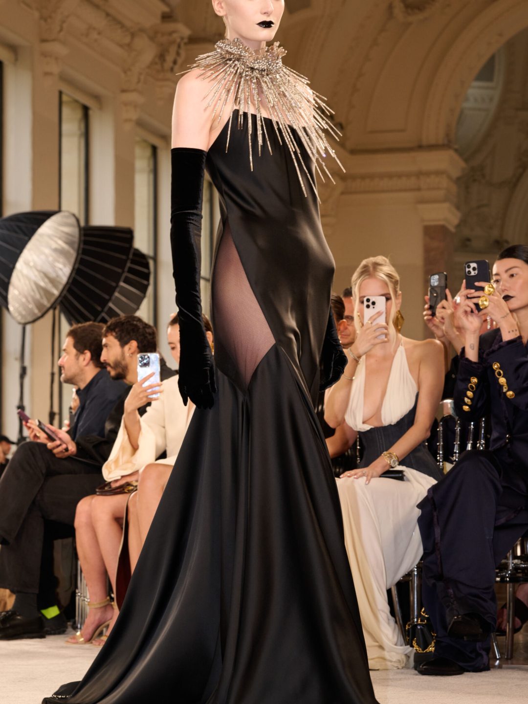SCHIAPARELLI_HC_FW2526_LOOK_30_1093