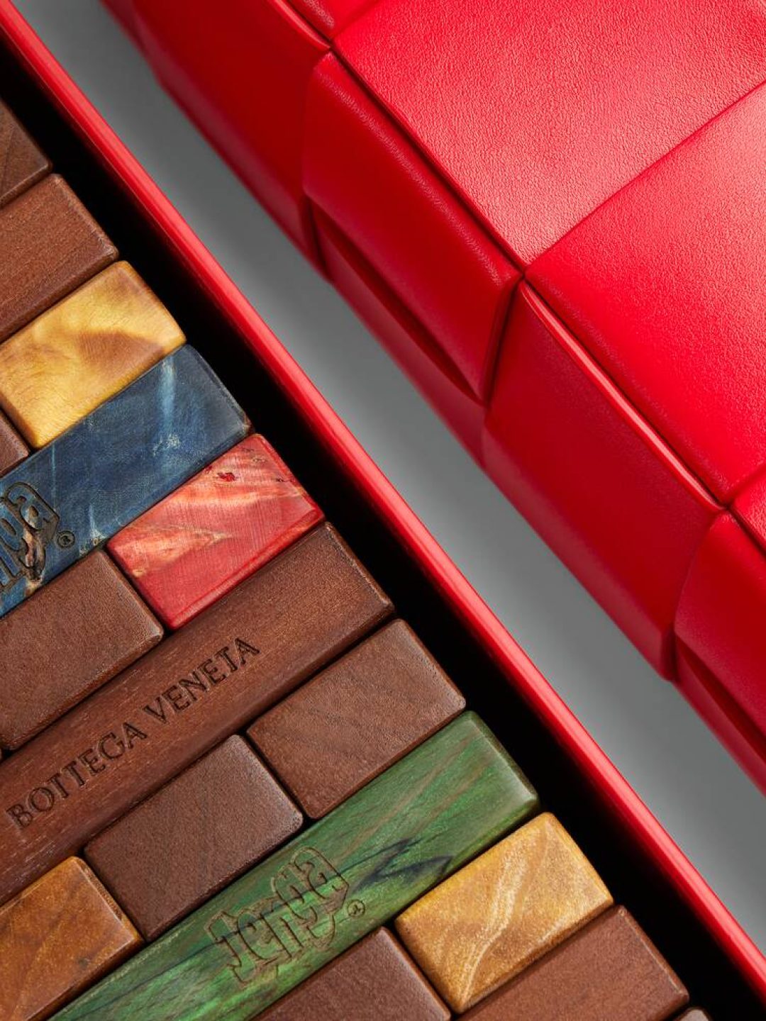 antidote-magazine-bottega-veneta-jenga3