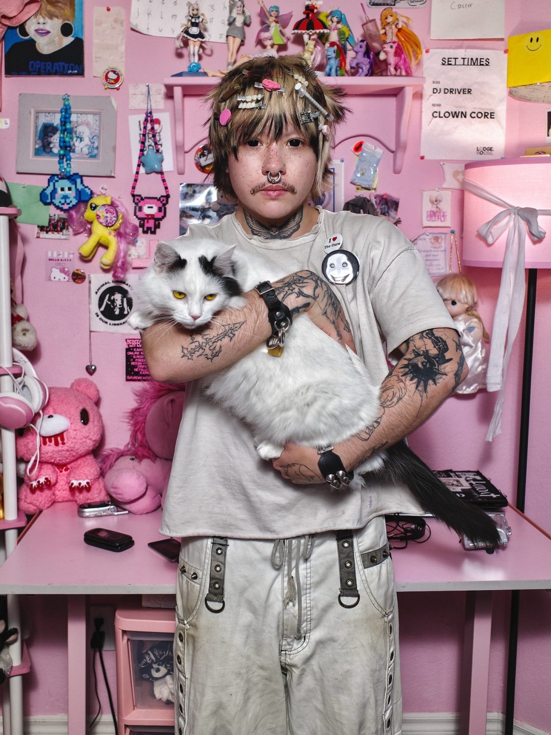 antidote-magazine-satananthony5