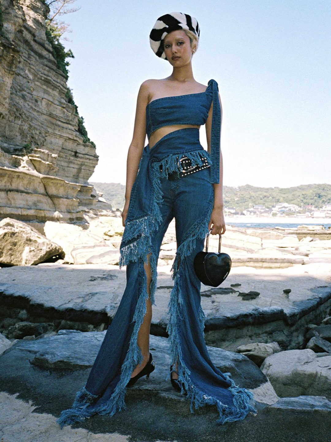 https---hypebeast.com-image-2025-07-03-ambush-spring-summer-2026-collection-lookbook-info-032