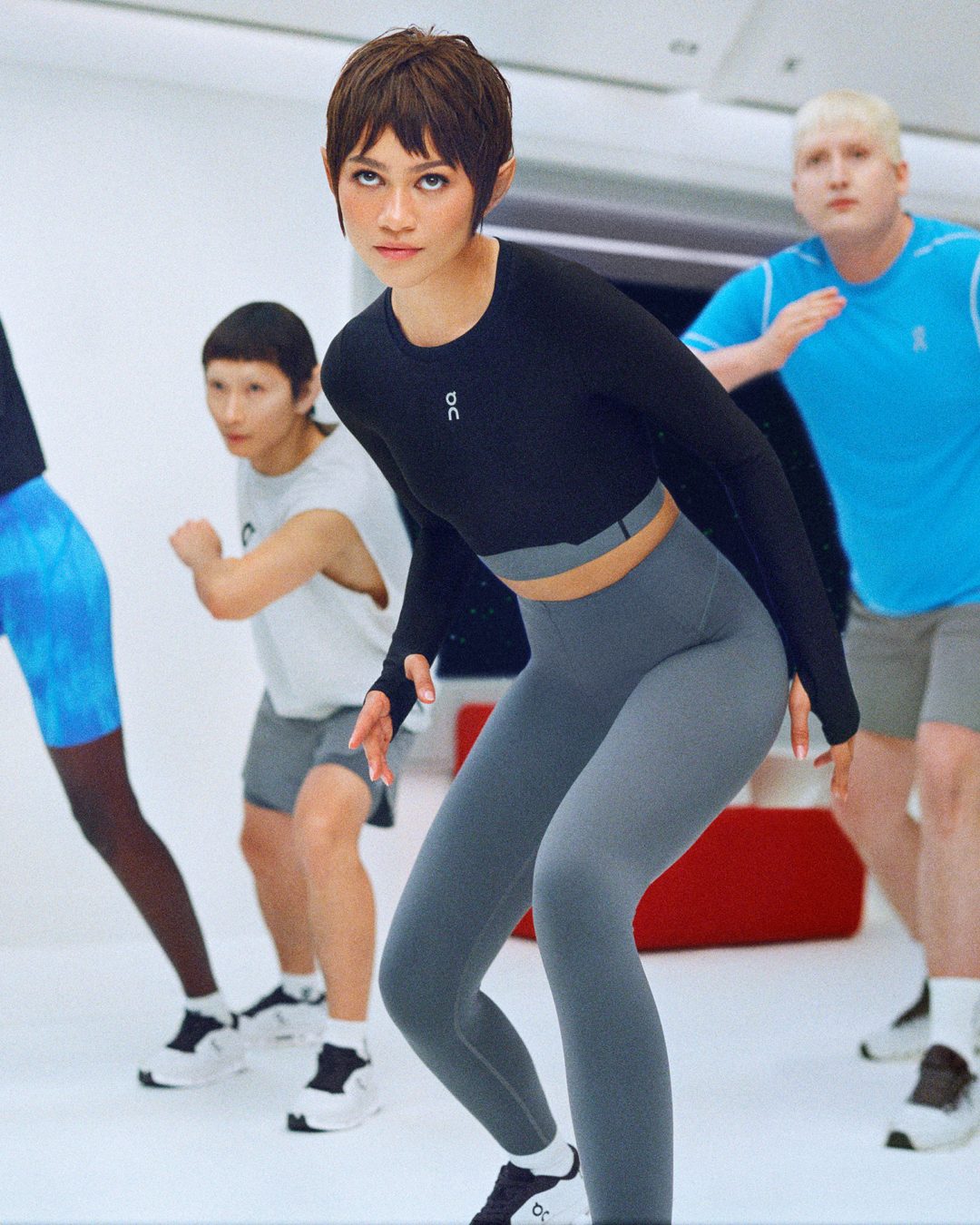 ss25-movement_lifestyle_brand_build-pad-head_to_toe_still-zendaya_group-gym-06-4x5