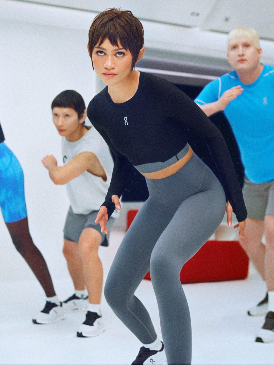 ss25-movement_lifestyle_brand_build-pad-head_to_toe_still-zendaya_group-gym-06-4x5