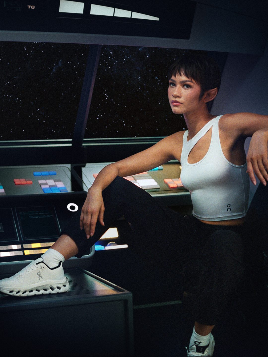 ss25-movement_lifestyle_brand_build-pad-head_to_toe_still-zendaya_single-cockpit-01-4x5
